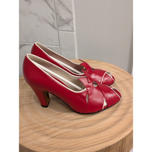 NWB Red Leather Remix Classic Peep Toe Heels Vintage Style Designer Shoes Sz 7.5 - Picture 1 of 8